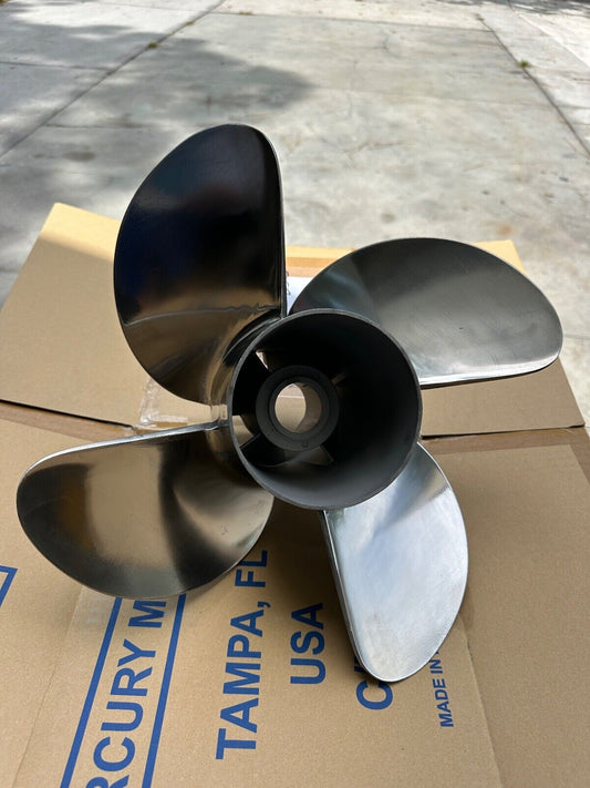 Mercury Revolution 4 (14.6" x 17") LH Propeller, 48-8M0151316 Rev 4 Prop